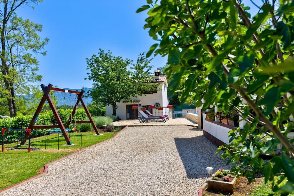 Piccola Casa - A Little Paradise Kršan Buitenkant foto