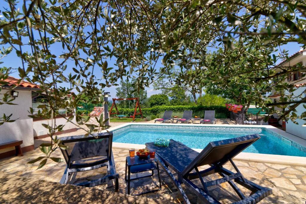 Piccola Casa - A Little Paradise Kršan Buitenkant foto